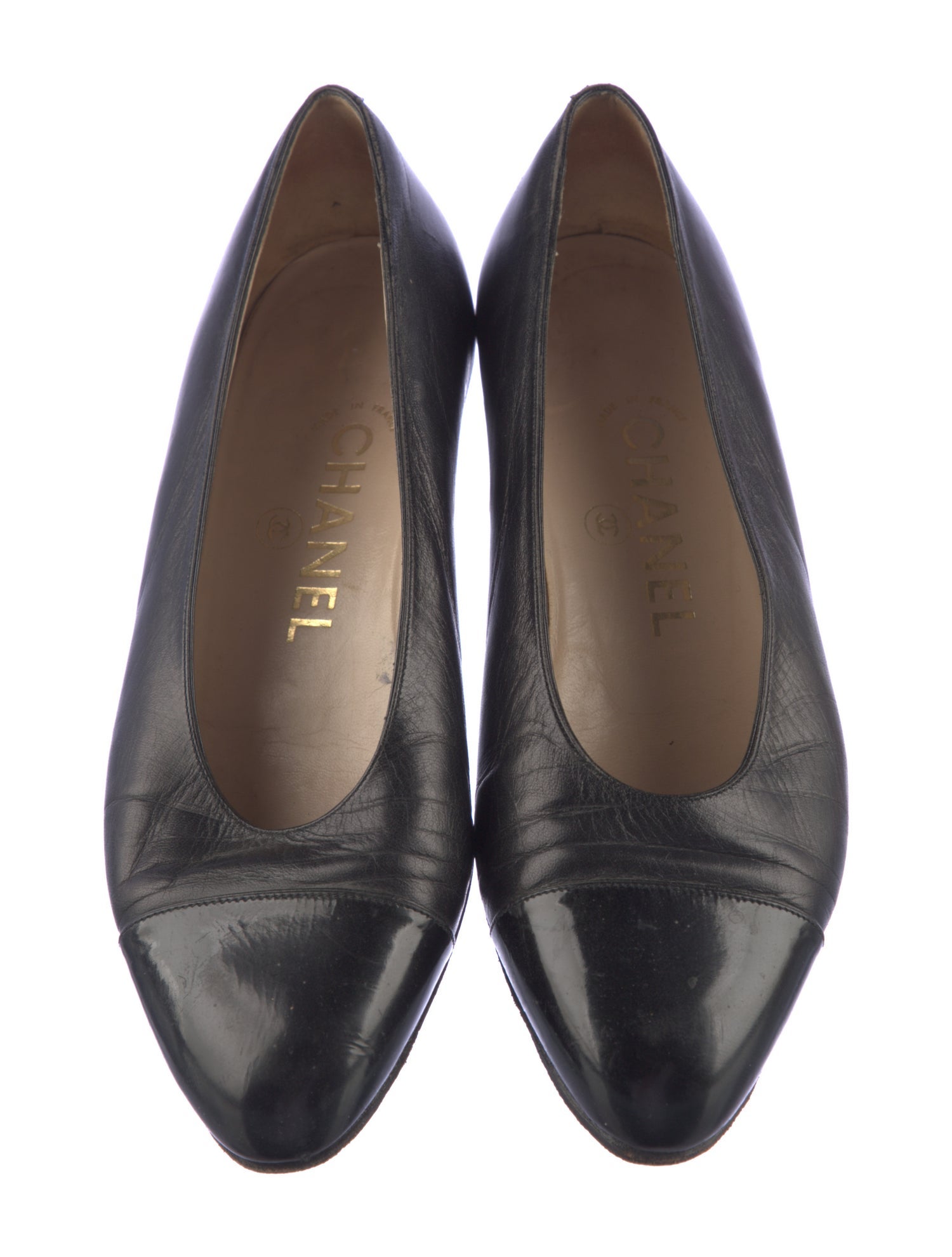 Chanel Interlocking CC Logo Leather Ballet Flats